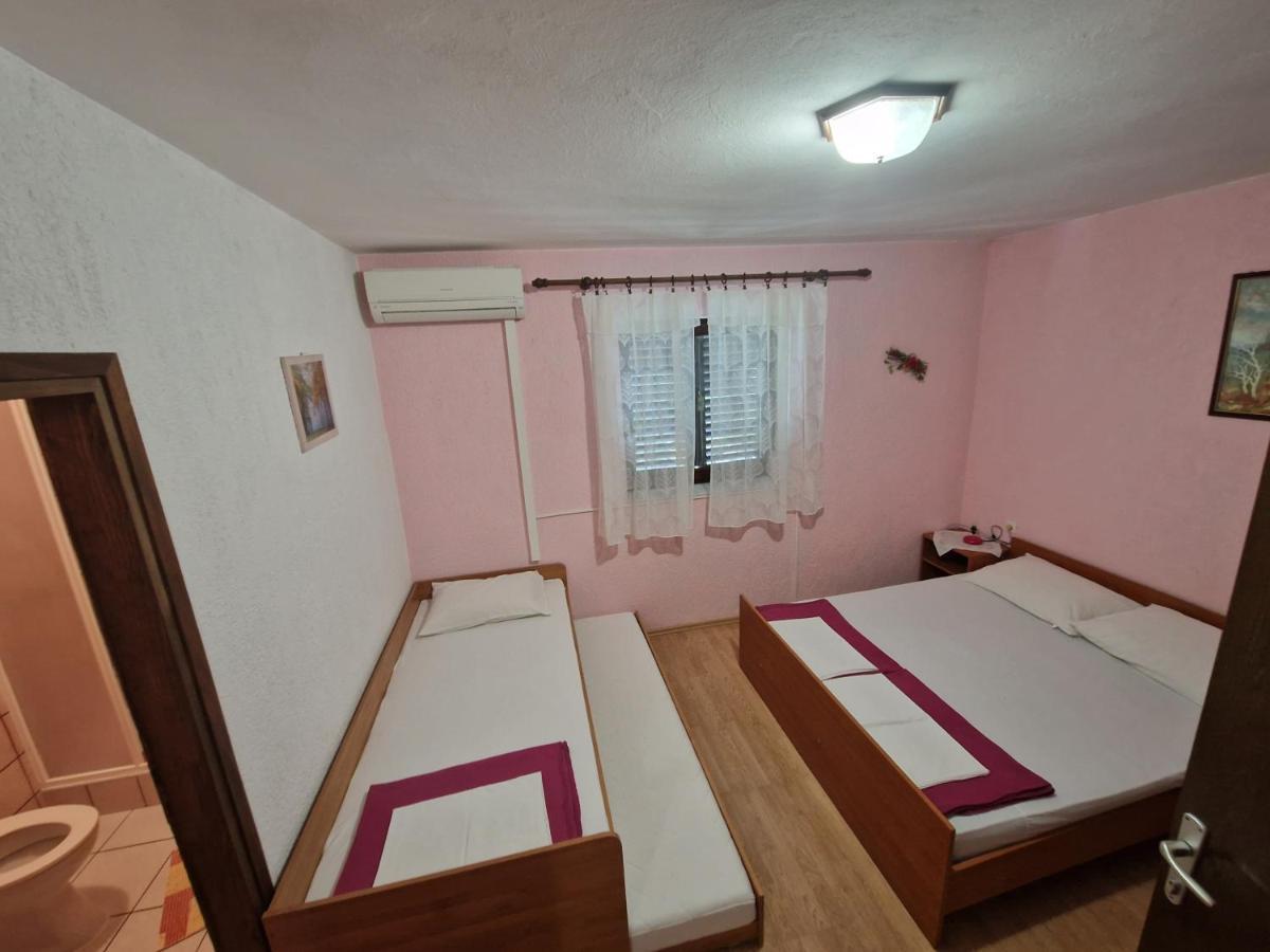 Rooms Anita Sibinj Sibinj Krmpotski Extérieur photo