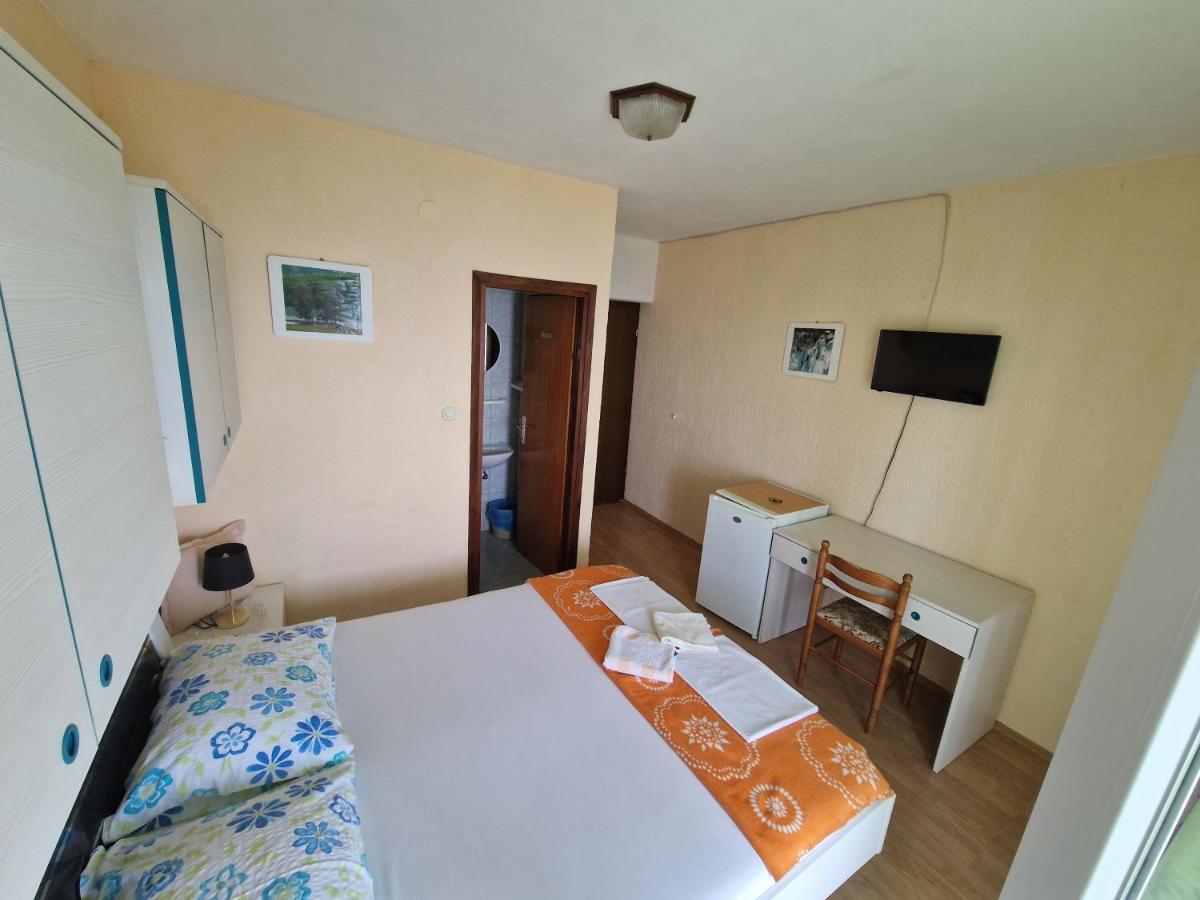 Rooms Anita Sibinj Sibinj Krmpotski Extérieur photo