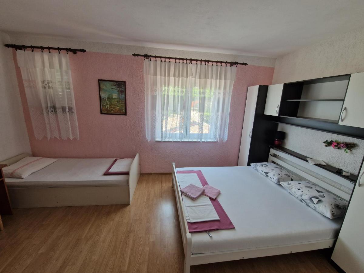 Rooms Anita Sibinj Sibinj Krmpotski Extérieur photo